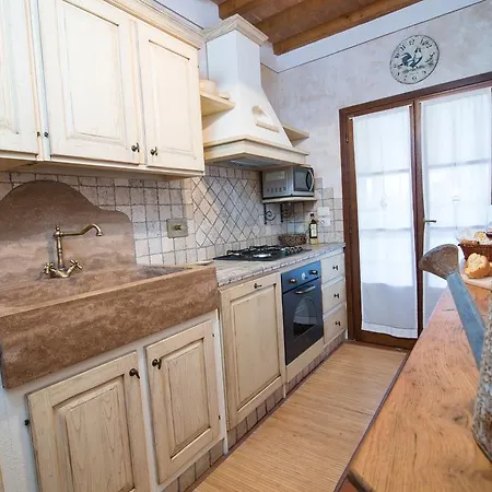 Alloggio per agriturismo Giulia